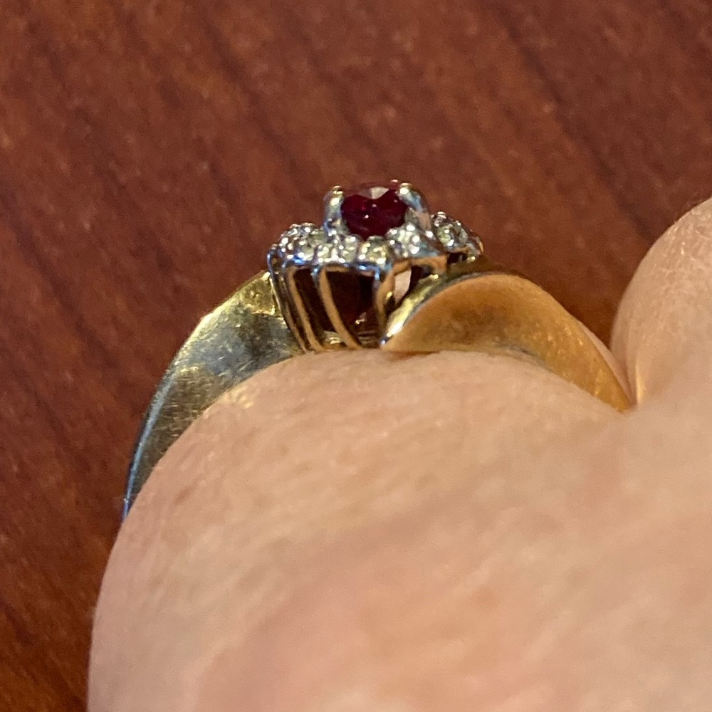 Antique 10k Yellow Gold Ruby & Diamond Ring - Picture 2 of 8